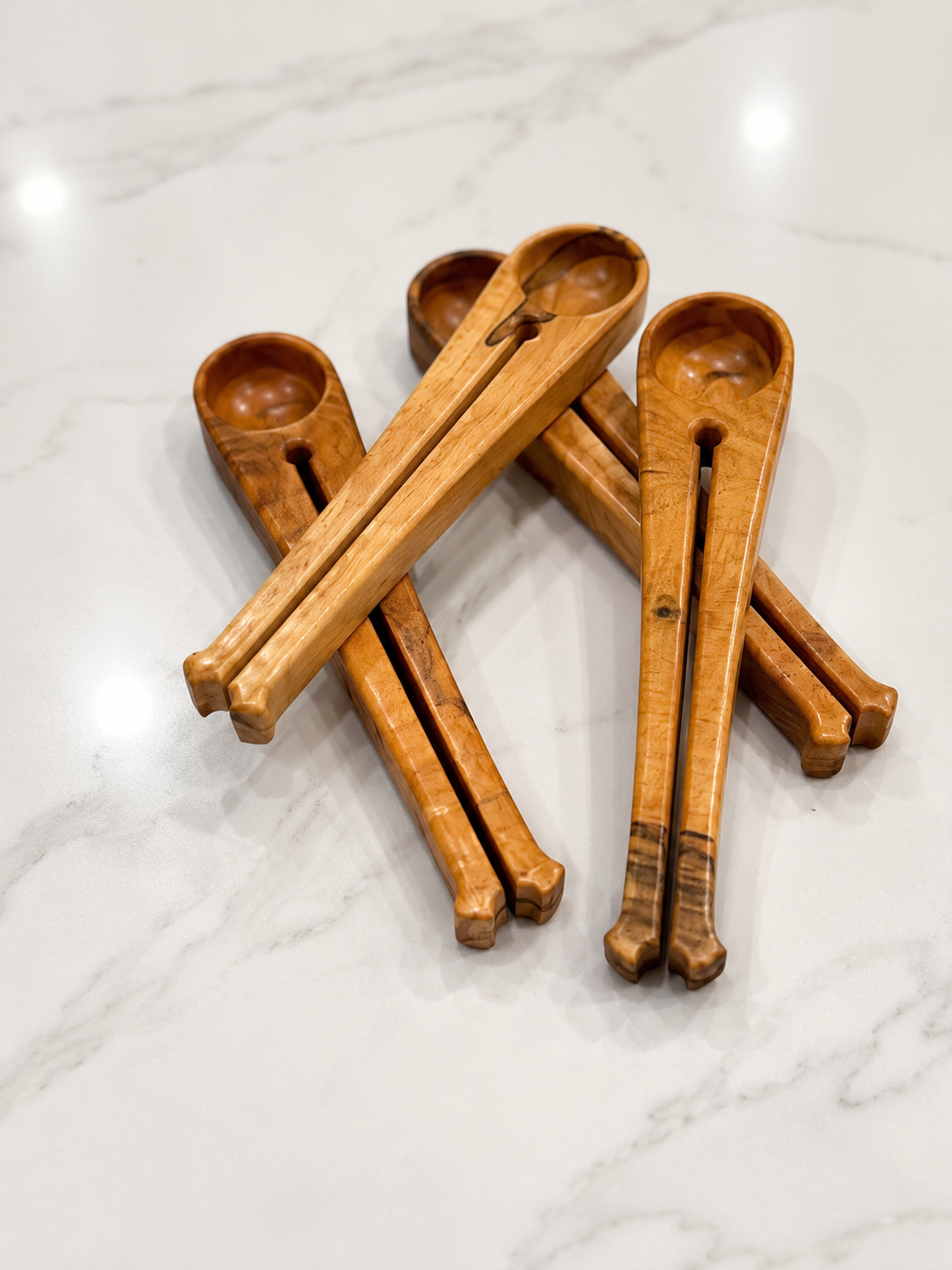 2-in-1 Wooden Coffee Scoop and Bag Clip